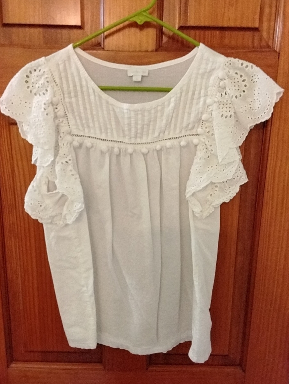 Women's White Eyelet Ruffle Sleeve Top